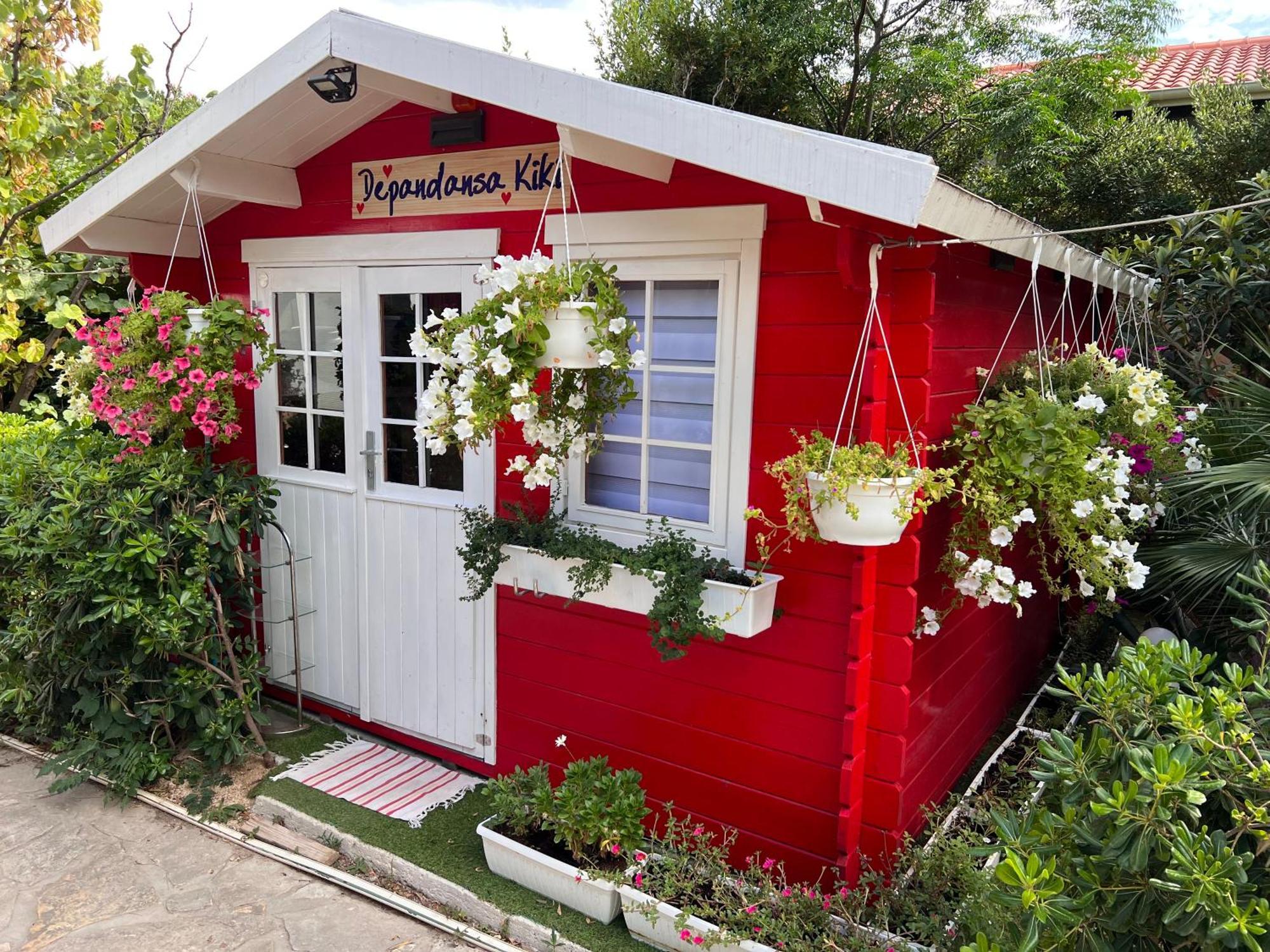 נין Apartments And Bungalows Vila Dalibor מראה חיצוני תמונה