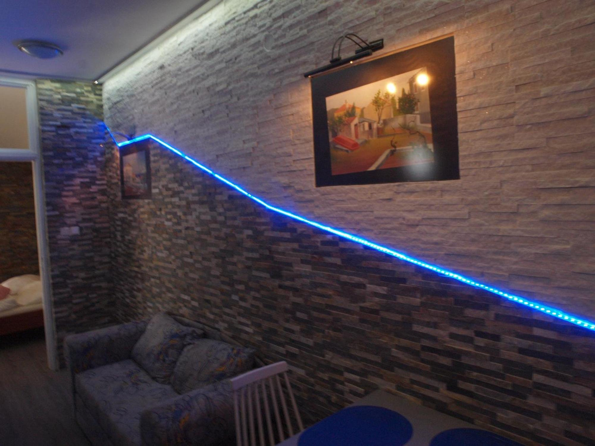 נין Apartments And Bungalows Vila Dalibor מראה חיצוני תמונה